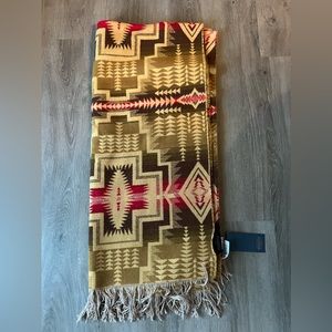 Pendleton Harding Star Fringed Throw